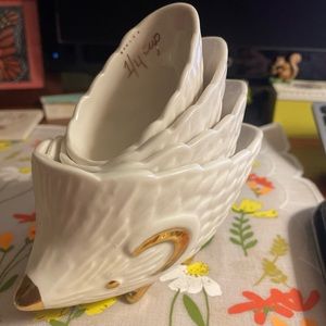 Hedgehog nesting measuring cups/ Farmhouse decor